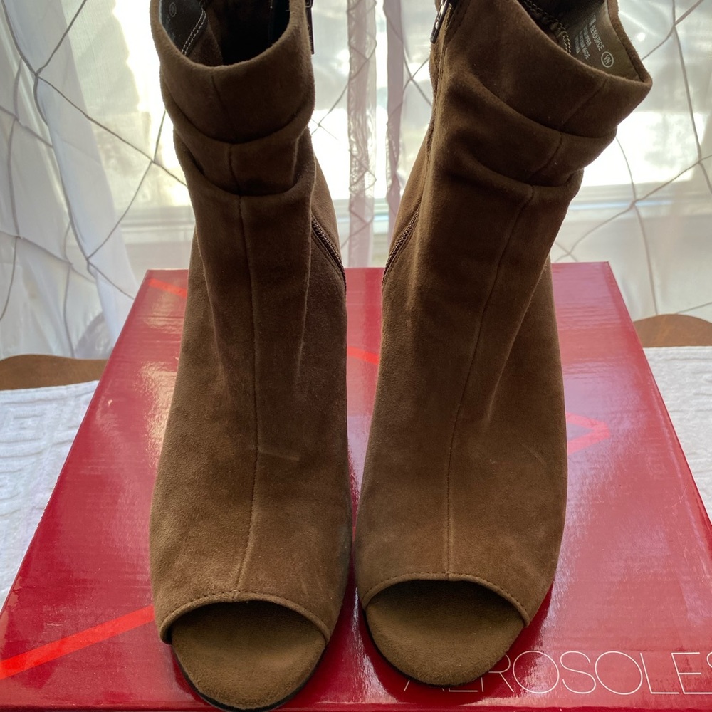 Aerosoles Booties, Size 7.5